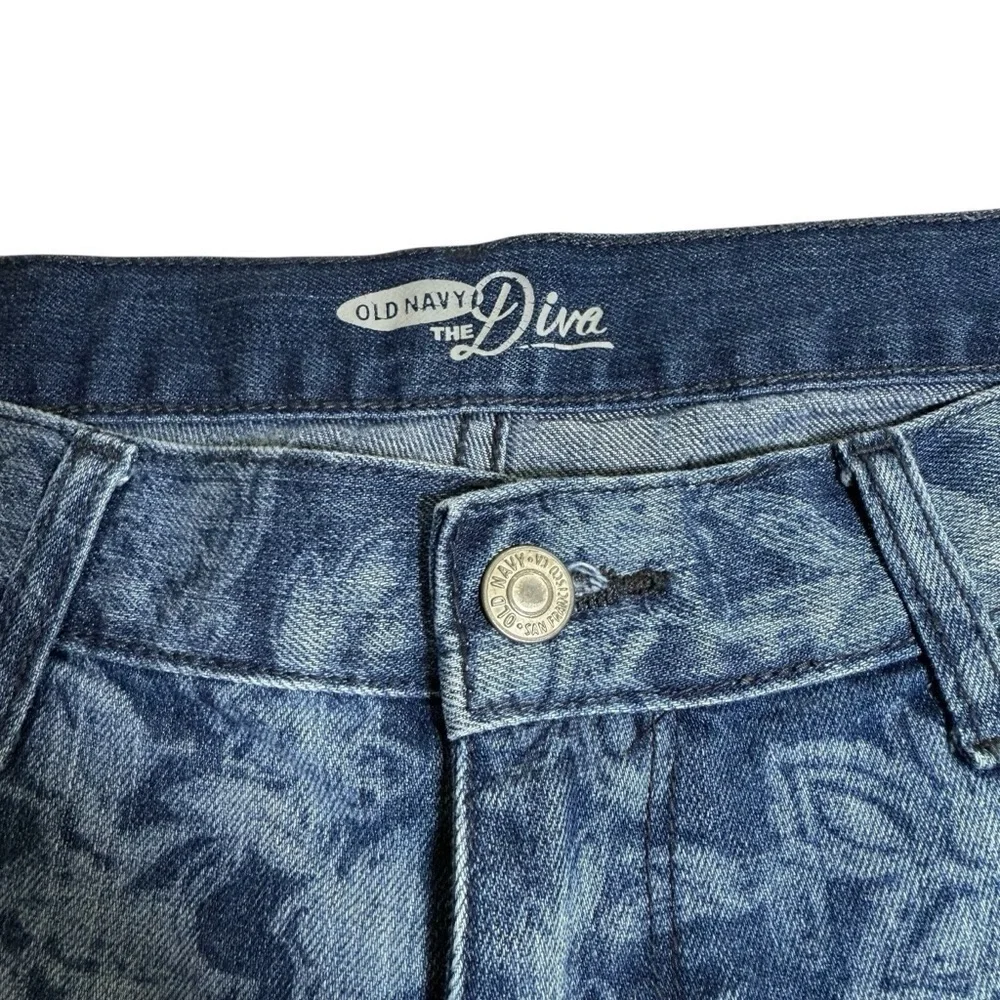 Old Navy Floral Patterned Jean Shorts